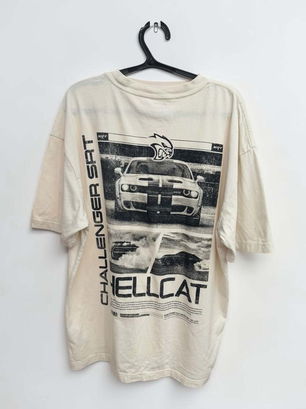 Hollister Dodge Challenger SRT Hellcat Boxy Fit Graphic T-Shirt Size L